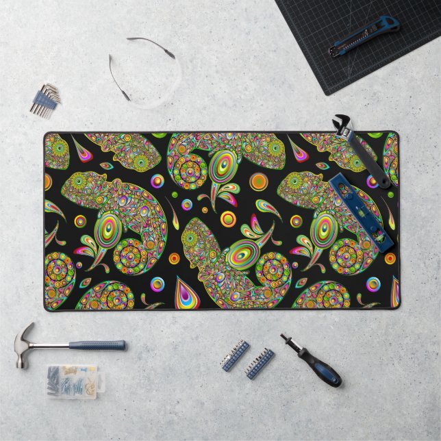 Chameleon Psychedelic Fantasy Desk Mat (Workstation)