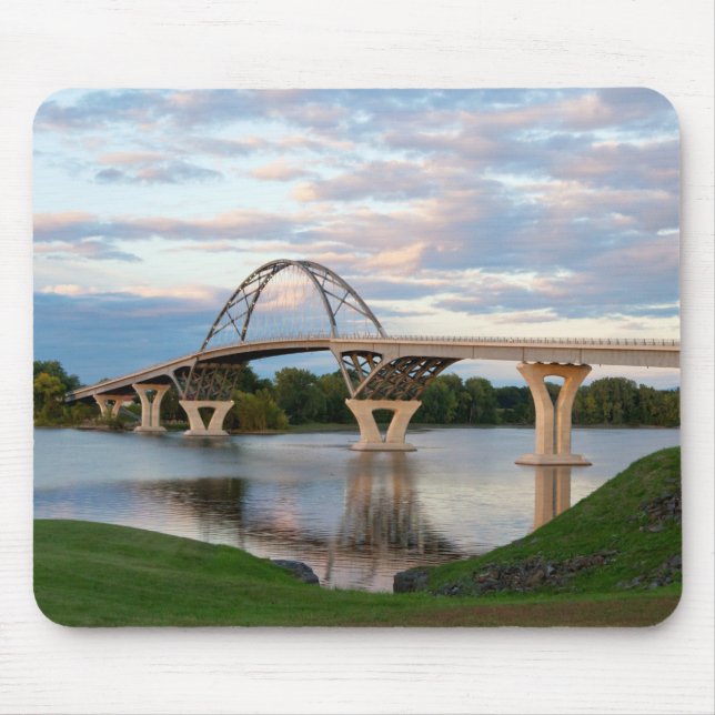 Champlain Bridge Mouse Mat (Front)