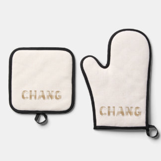 Chang Hmong Last Name Beige Plaid  Oven Mitt & Pot Holder Set