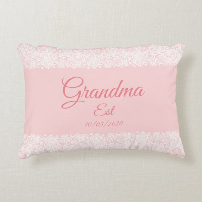 Change Any Text Grandma est Grandmother Baby Pink Decorative Cushion (Front)