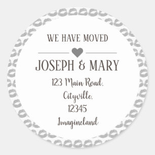 Change of address silver lips make up artist classic round sticker