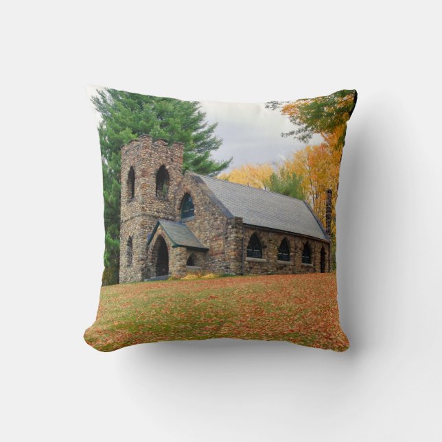 Chapel in fall cushion (Front)