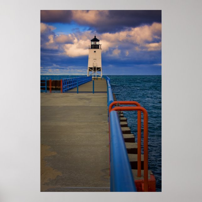 Charlevoix Light 0818 Poster (Front)