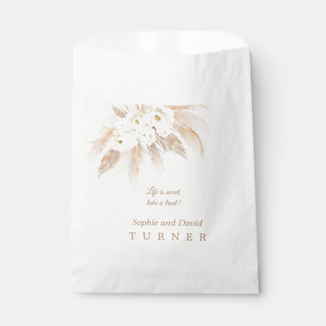 Charm White Roses Pampas Grass Wedding Favour Bags (Front)