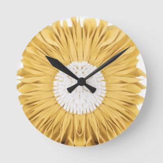 "Charming Wall Art and Decor for Kids' Rooms: Cloc Round Clock