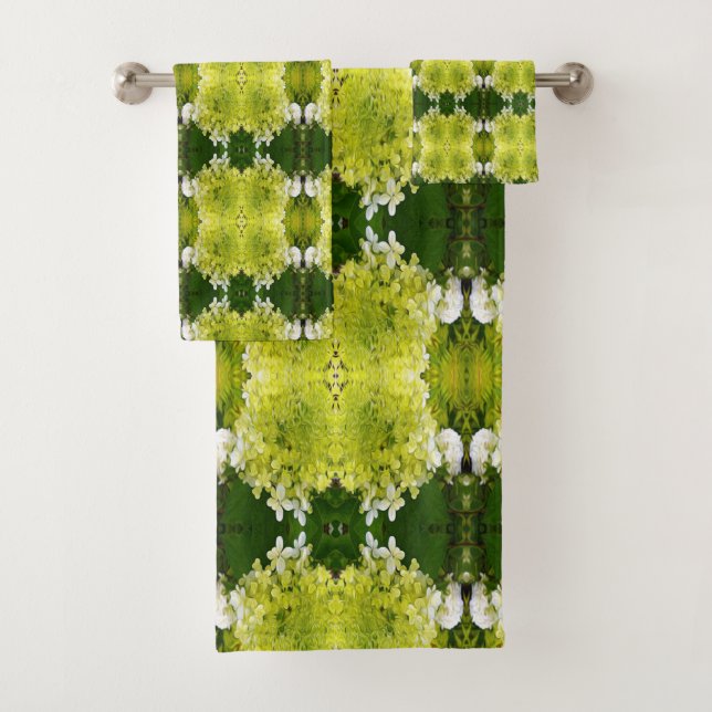 Chartreuse Green Abstract Hydrangea Blooms Pattern Bath Towel Set (Insitu)