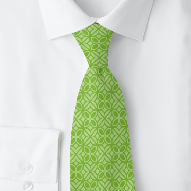 Chartreuse Leaves & Lines Tie (Creator Uploaded)