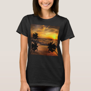 CHASING SUNSETS OCEAN SCENERY NATURE  T-Shirt