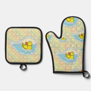 Chaucer the Rubber Duck Oven Mitt & Pot Holder Set