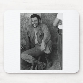 Che laughing mouse mat