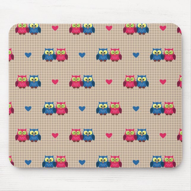 Checked pattern with love owls mouse mat (Front)