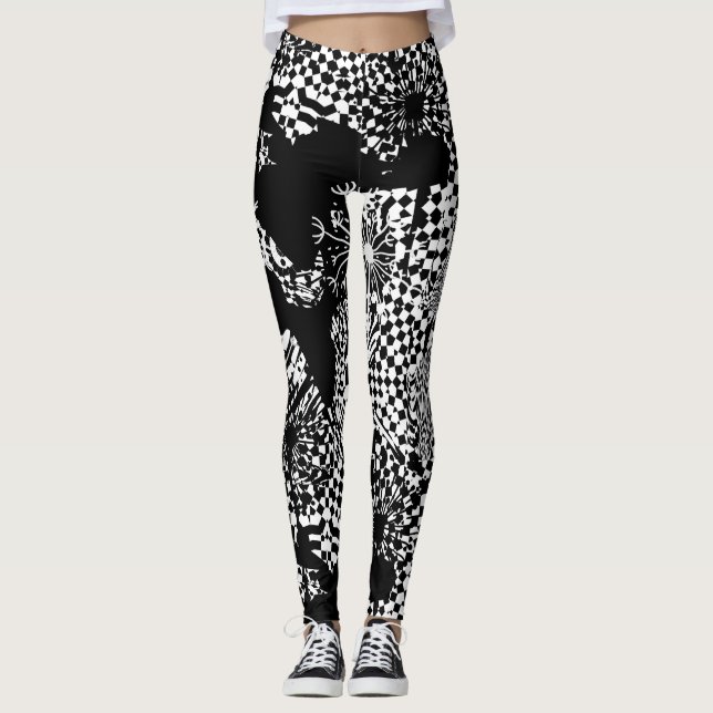 checker black and white pattern leggings (Front)