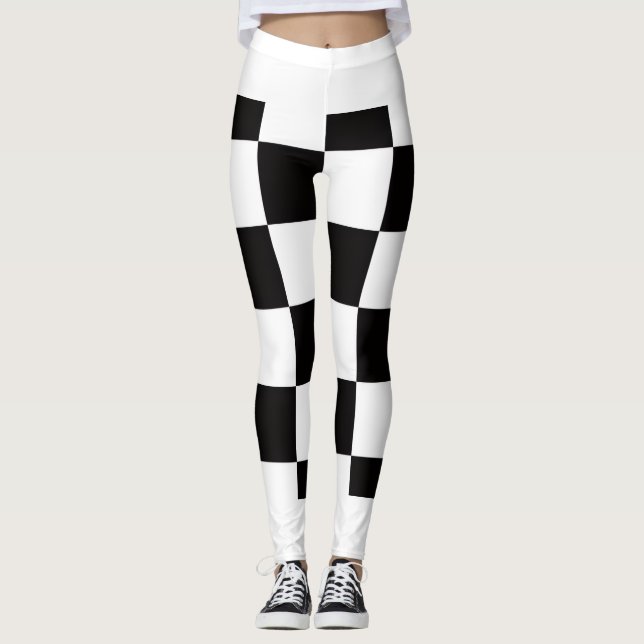 Checkerboard Home Rug of the Classic Elegance Leggings (Front)