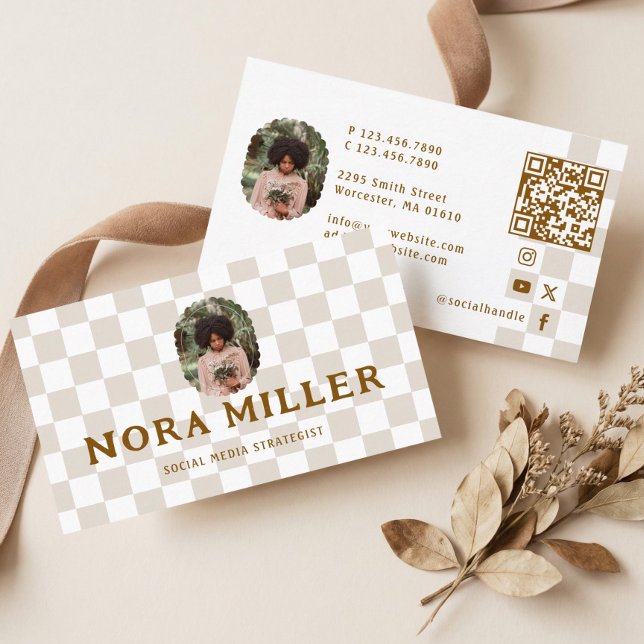 Checkered Pattern Social Media Influencer Photo QR Business Card (Checkered Pattern Social Media Influencer Photo QR Business Card)