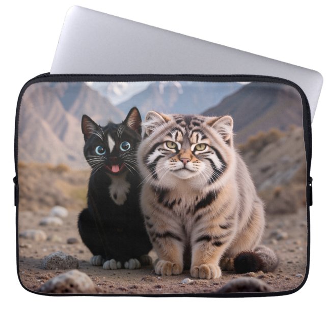 Cheerful Cat vs. Grumpy Cat – Humour Laptop Sleeve (Front)