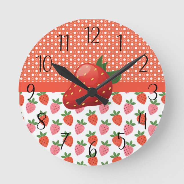 Cheerful Juicy Strawberry  Round Clock (Front)