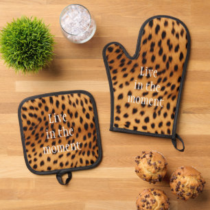 Cheetah Animal Fur Oven Mitt & Pot Holder Set