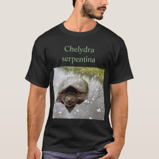 Chelydra serpentina (common snapping turtle) T-Shirt