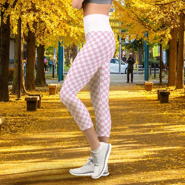 Chequerboard Pink White  Capri Leggings (Checkerboard Pink White Capri Leggings)