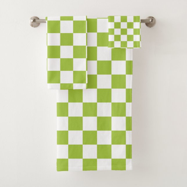 Chequered Apple Green and White Bath Towel Set (Insitu)