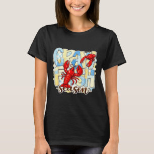 Chequered crawfish season funny louisiana seafood T-Shirt