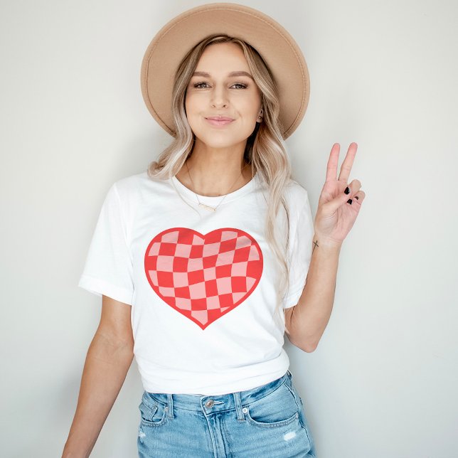 Chequered Heart Valentine's Day Vintage T-Shirt (Creator Uploaded)
