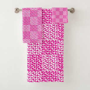 Chequered Love in Magenta and White Bath Towel Set