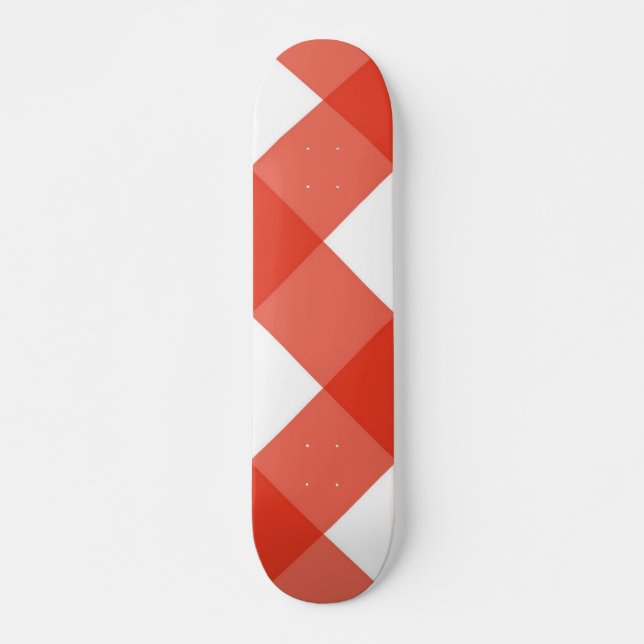 Chequered pattern skateboard (Front)