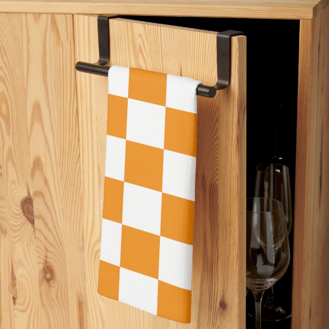 Chequered Pattern Tea Towel (Thirds Fold)