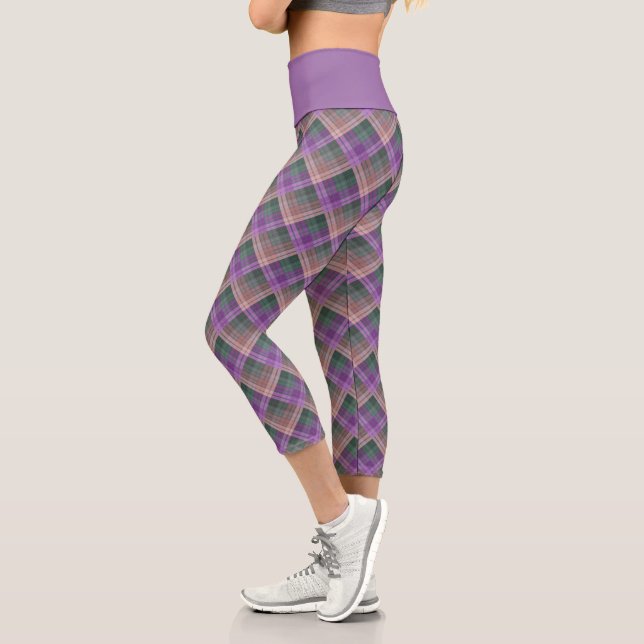 Chequered pattern with zig zag colouring capri leggings (Left)