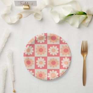 Chequered Peach Fuzz Retro Flowers Pattern  Paper Plate