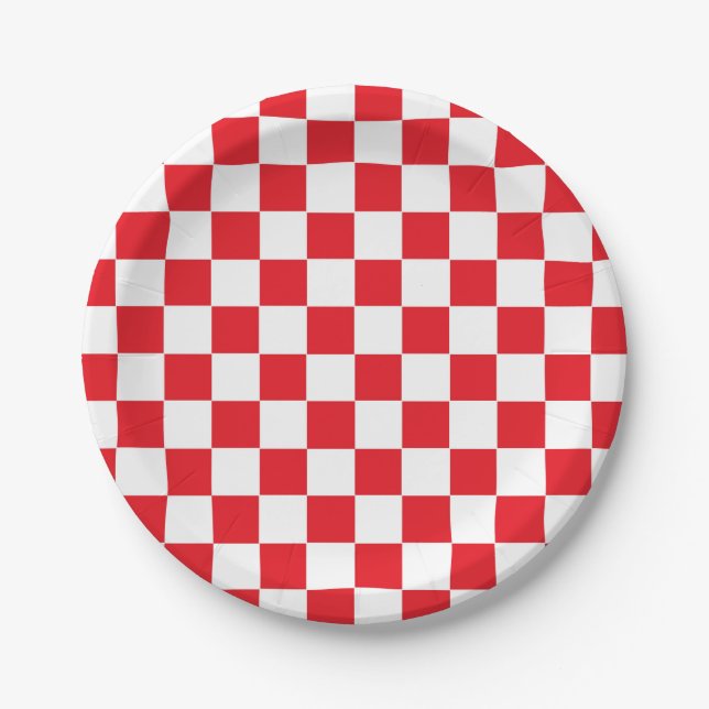 Chequered Red and White Paper Plate (Front)