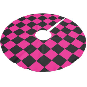 Chequered squares hot pink black geometric retro brushed polyester tree skirt