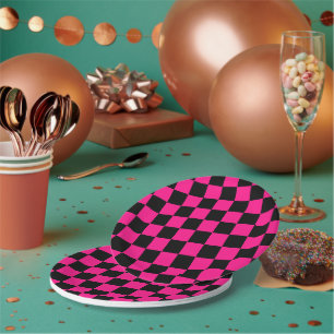 Chequered squares hot pink black geometric retro paper plate