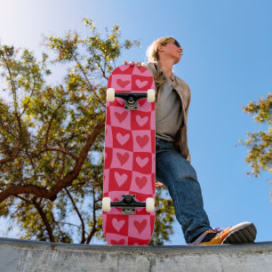 Chequered Warped Pink and Red Hearts Pattern  Skateboard