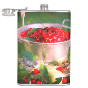 Cherry harvest,Cottage garden Rosalinde Hip Flask