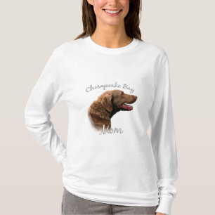 Chesapeake Bay Retriever Mum 2 T-Shirt