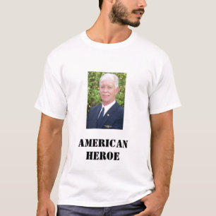 Chesley Sully Sullenberger, AMERICAN HEROE T-Shirt