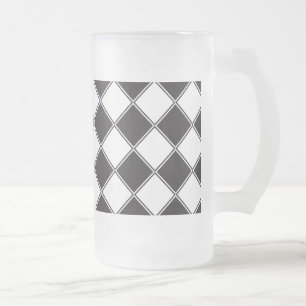 Chess board style frosted glass beer mug