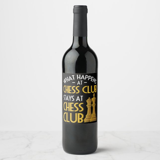 Chess Lover | What Happens At Chess Club Humour Wine Label (Front)