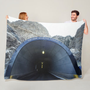 CHEYENNE MOUNTAIN COMPLEX FLEECE BLANKET