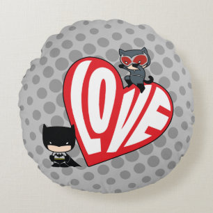 Chibi Catwoman Pounce on Batman Round Cushion