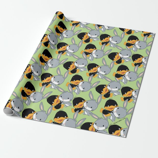 Chibi DAFFY DUCK™ & BUGS BUNNY™ Wrapping Paper (Unrolled)