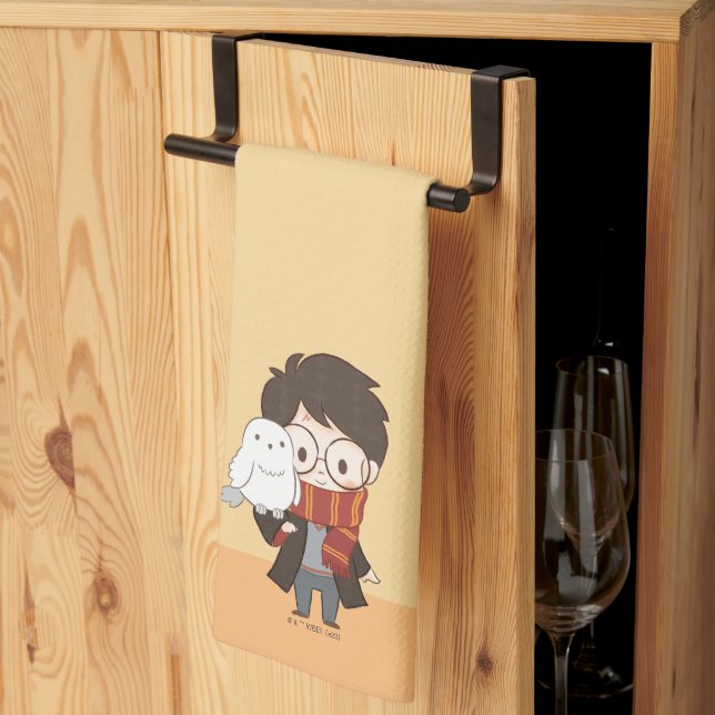 Chibi HARRY POTTER™ & Hedwig Tea Towel (Thirds Fold)