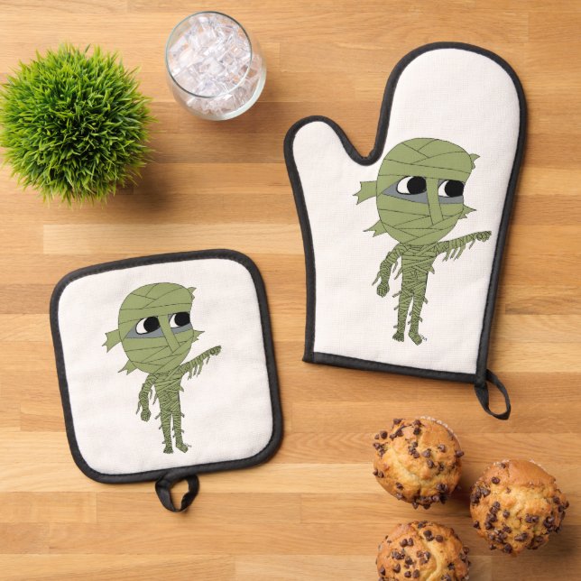 chibi mummy   oven mitt & pot holder set (Top Down)