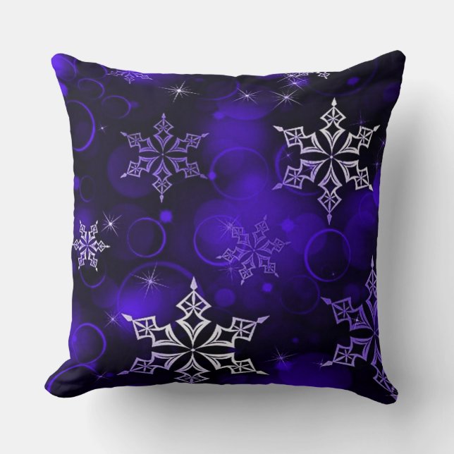 Chic Amethyst Purple Snowflake Motif Cushion (Front)