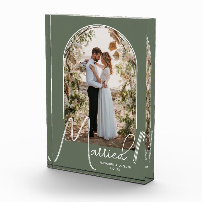 Chic Arch Sage Green Wedding Photo Block (Right)