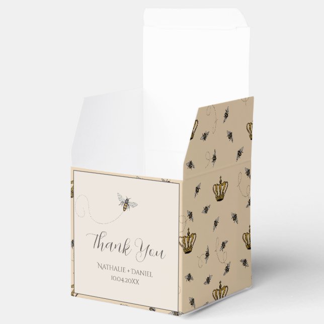 Chic Bees and Gold Crown Queen Bee Favour Box (Opened)