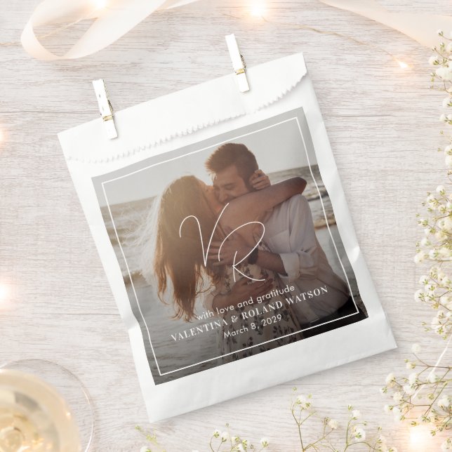 Chic Black and White Photo Modern Wedding Favour Bags (Clipped)