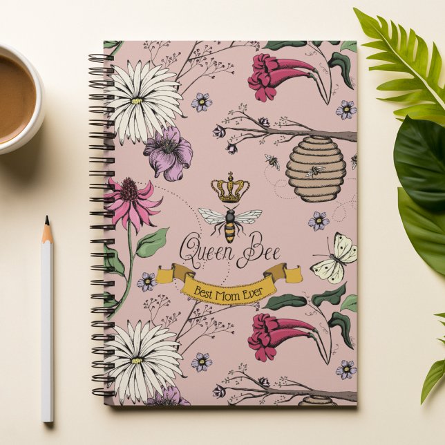 Chic Blush Pink Best Mum Ever Royal Queen Bee Notebook (Chic Pink Hand-Drawn Royal Queen Bee Illustration with 3 Custom Texts.
Front: 1 Text
Back: 2 Texts)